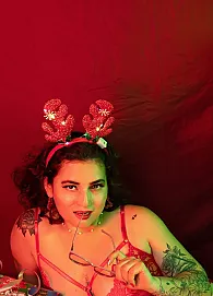 Шлюха Диана (22 года), шатенка, звонить по тел. +380986007540, метро Университет, работаю с девственниками, классический секс, анкета 941